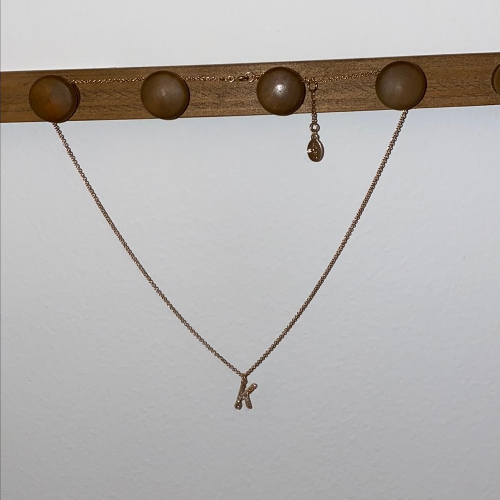 Gold necklace with K